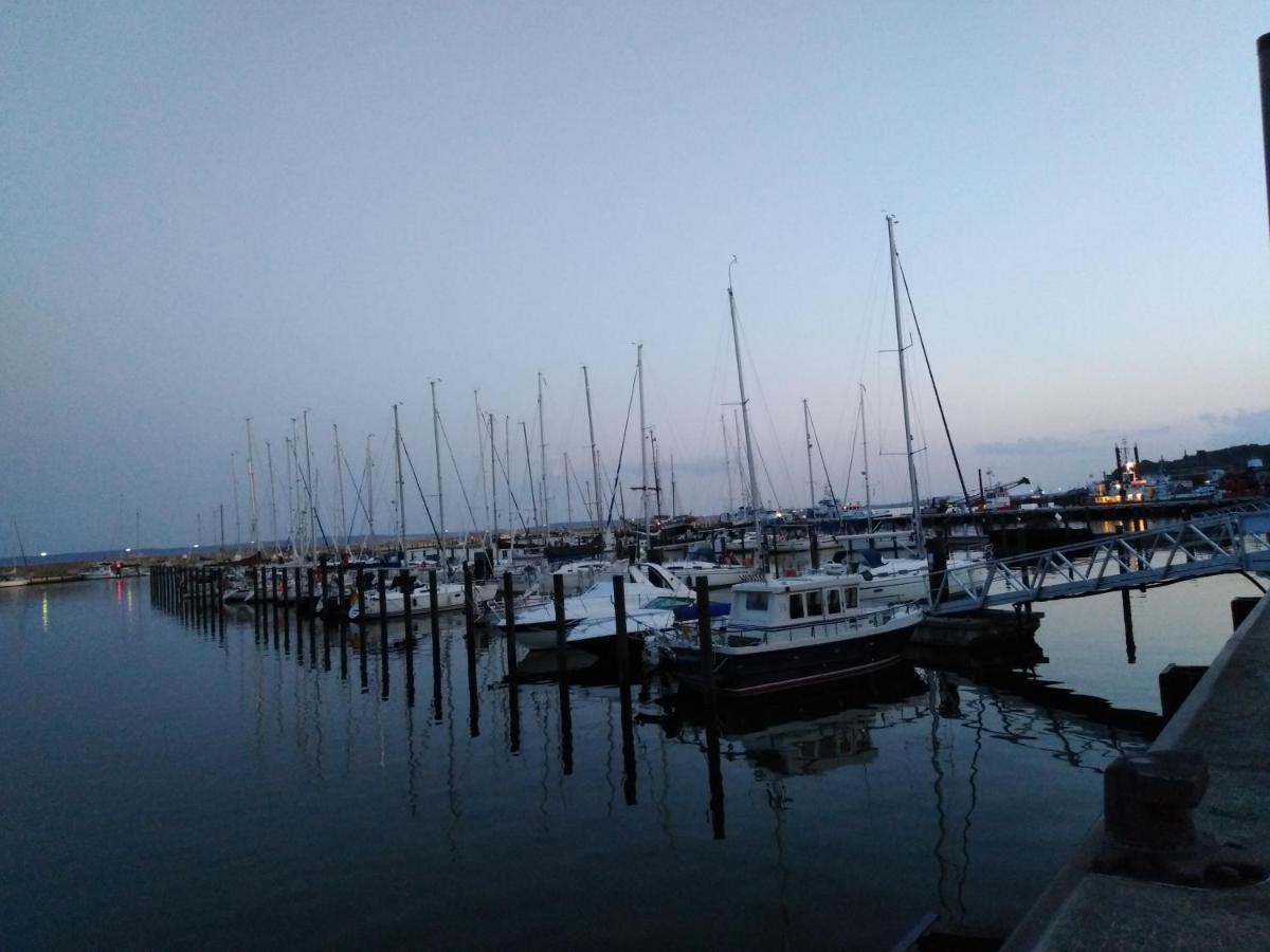 Ferienwohnung Schaabe Breege Esterno foto