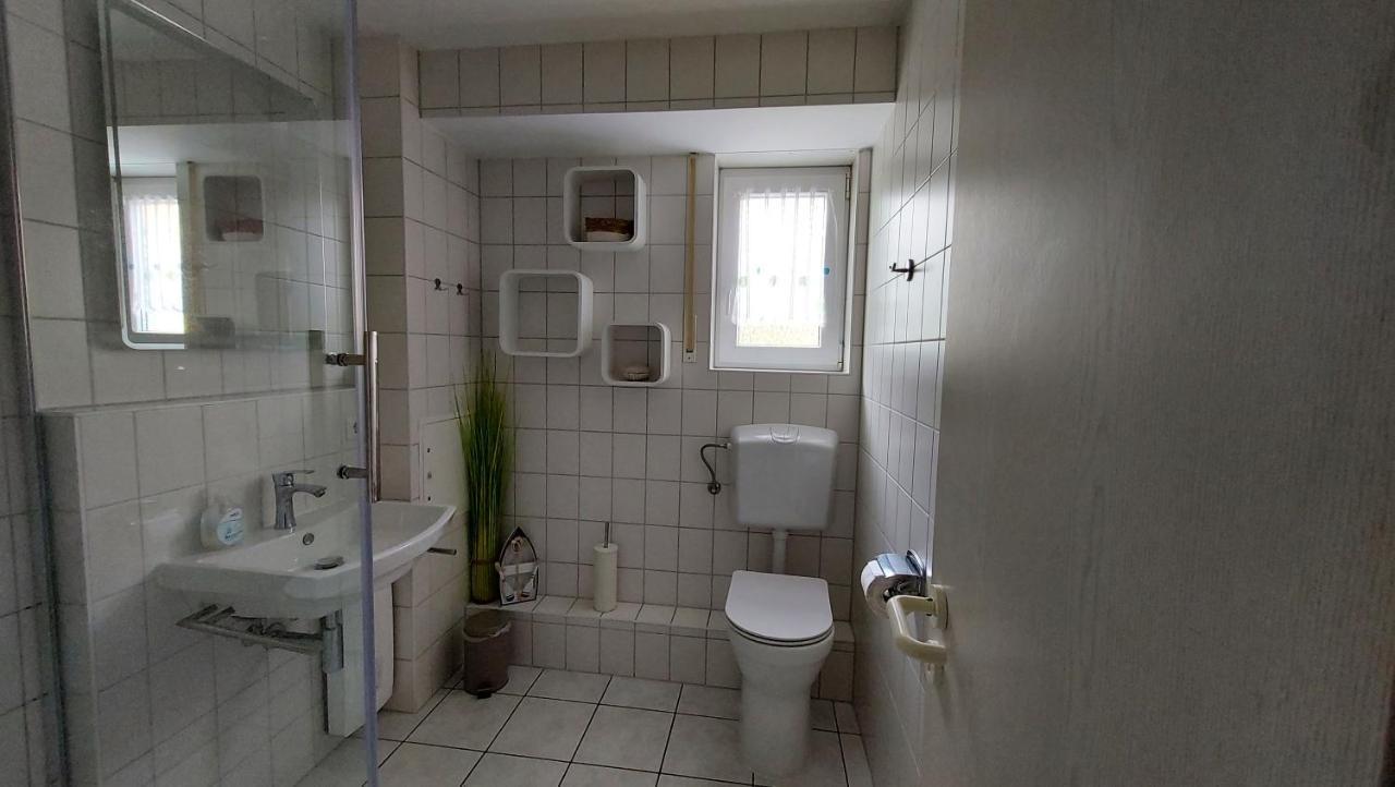 Ferienwohnung Schaabe Breege Esterno foto